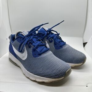 Nike Air Max Motion LW Mens Size 8.5 US Blue White Running Shoes Sneakers